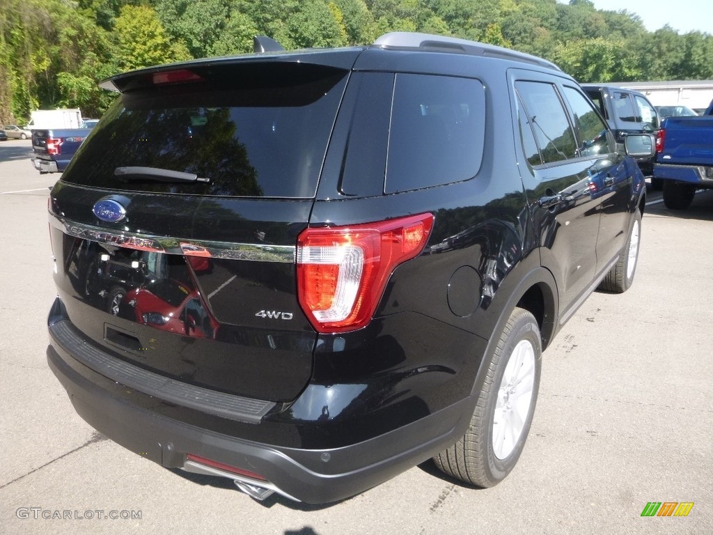 2018 Explorer XLT 4WD - Shadow Black / Ebony Black photo #2