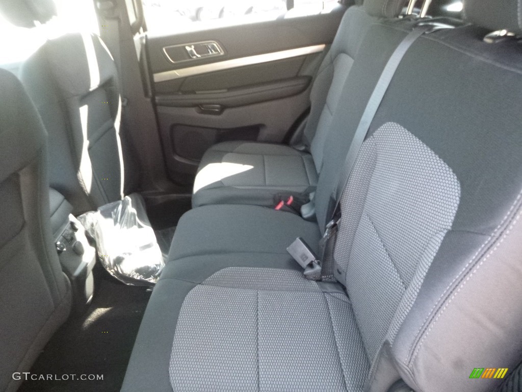 2018 Explorer XLT 4WD - Shadow Black / Ebony Black photo #8