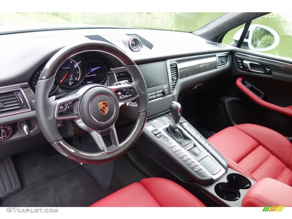 2018 Porsche Macan Turbo Front Seat Photo #129468269