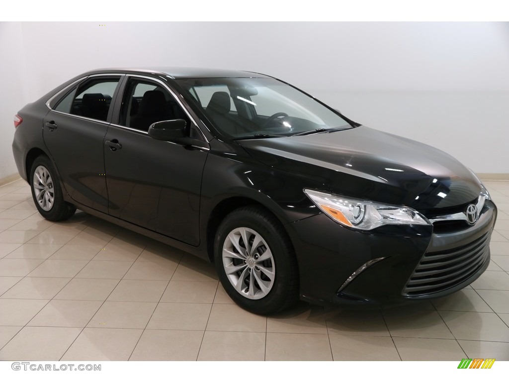 2017 Camry LE - Midnight Black Metallic / Black photo #1