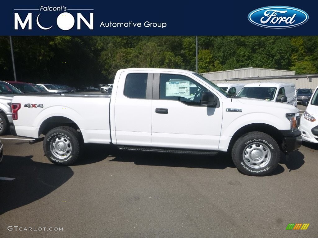 2018 F150 XL SuperCab 4x4 - Oxford White / Earth Gray photo #1