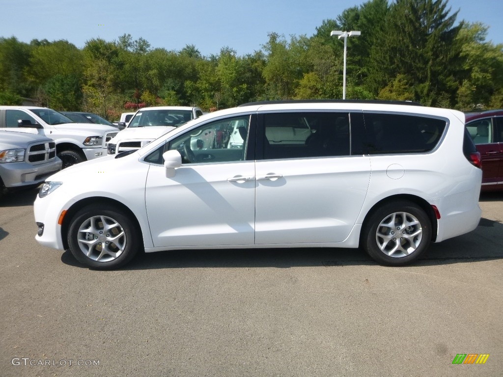 Bright White 2019 Chrysler Pacifica Touring Plus Exterior Photo #129470902