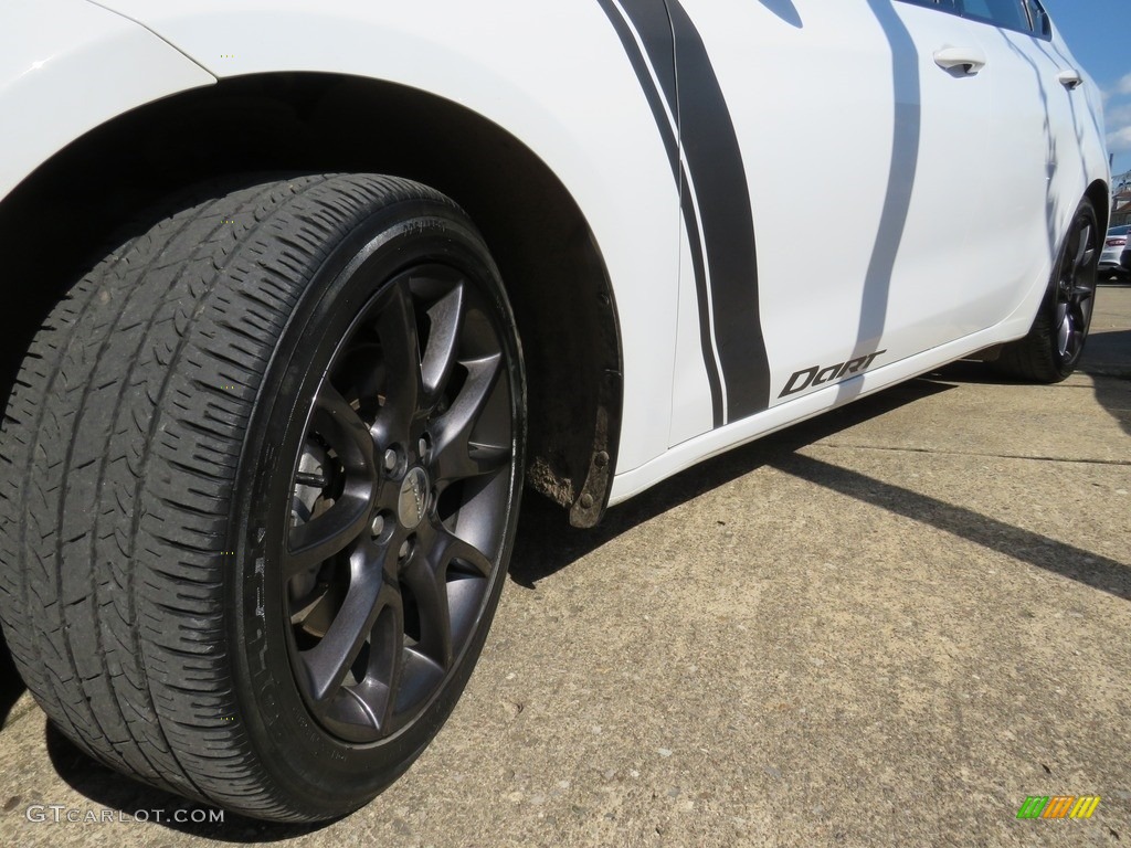 2016 Dart SE - Bright White / Black photo #8