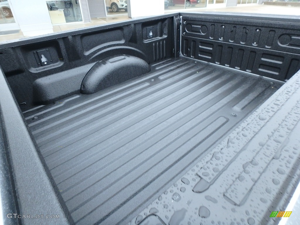 2018 F150 XLT SuperCab 4x4 - Ingot Silver / Earth Gray photo #9