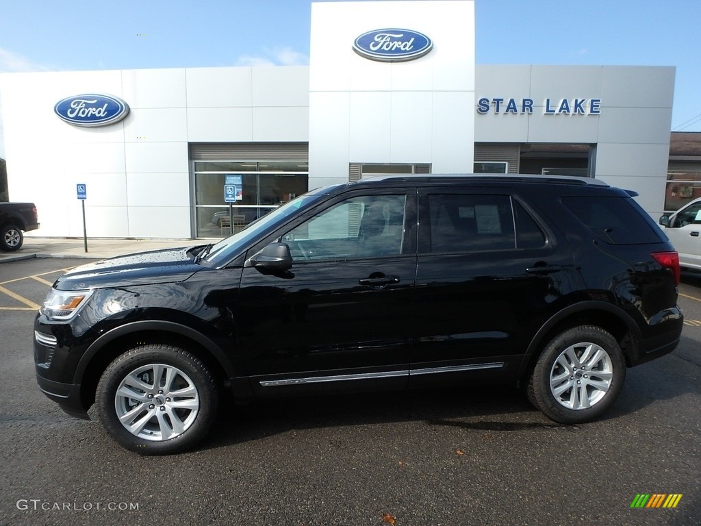 2018 Explorer XLT 4WD - Shadow Black / Ebony Black photo #1