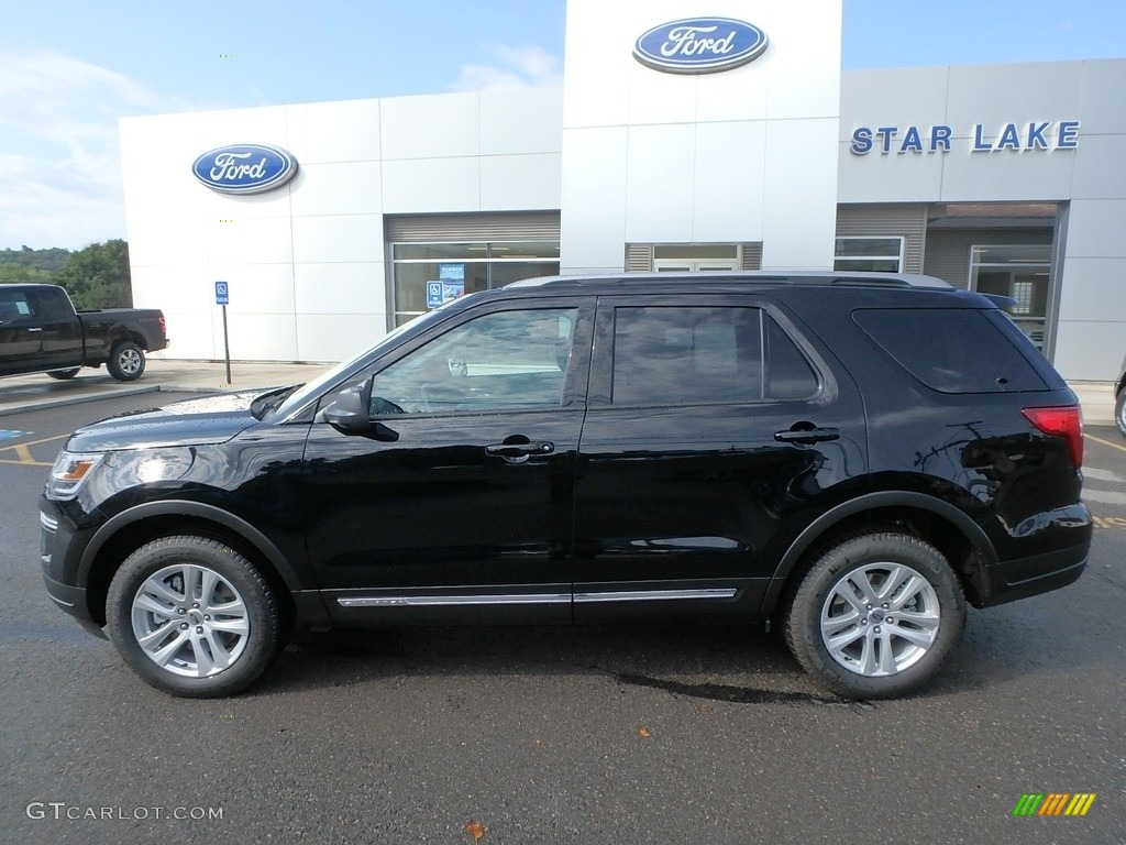 2018 Explorer XLT 4WD - Shadow Black / Ebony Black photo #9