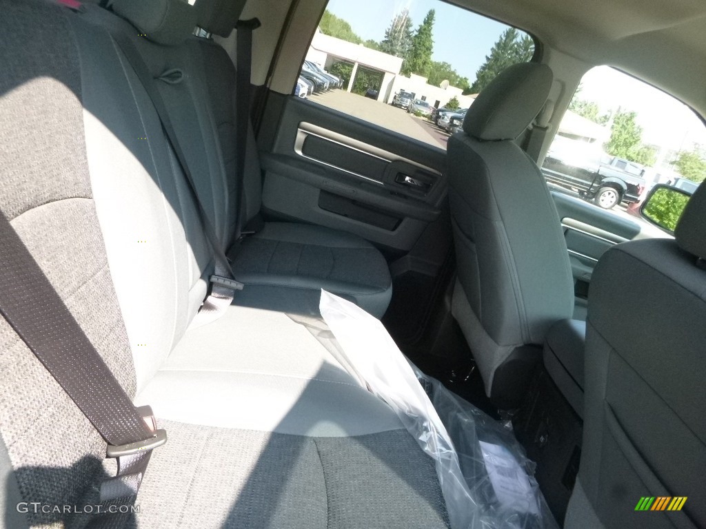 2019 1500 Classic Big Horn Crew Cab 4x4 - Granite Crystal Metallic / Black/Diesel Gray photo #12