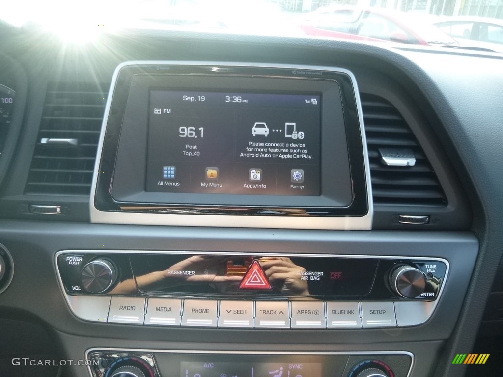 2019 Hyundai Sonata SEL Controls Photo #129479378