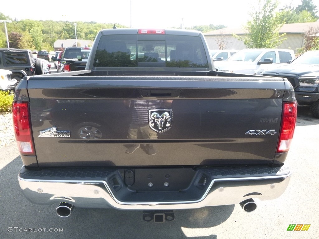 2019 1500 Classic Big Horn Crew Cab 4x4 - Granite Crystal Metallic / Black/Diesel Gray photo #4