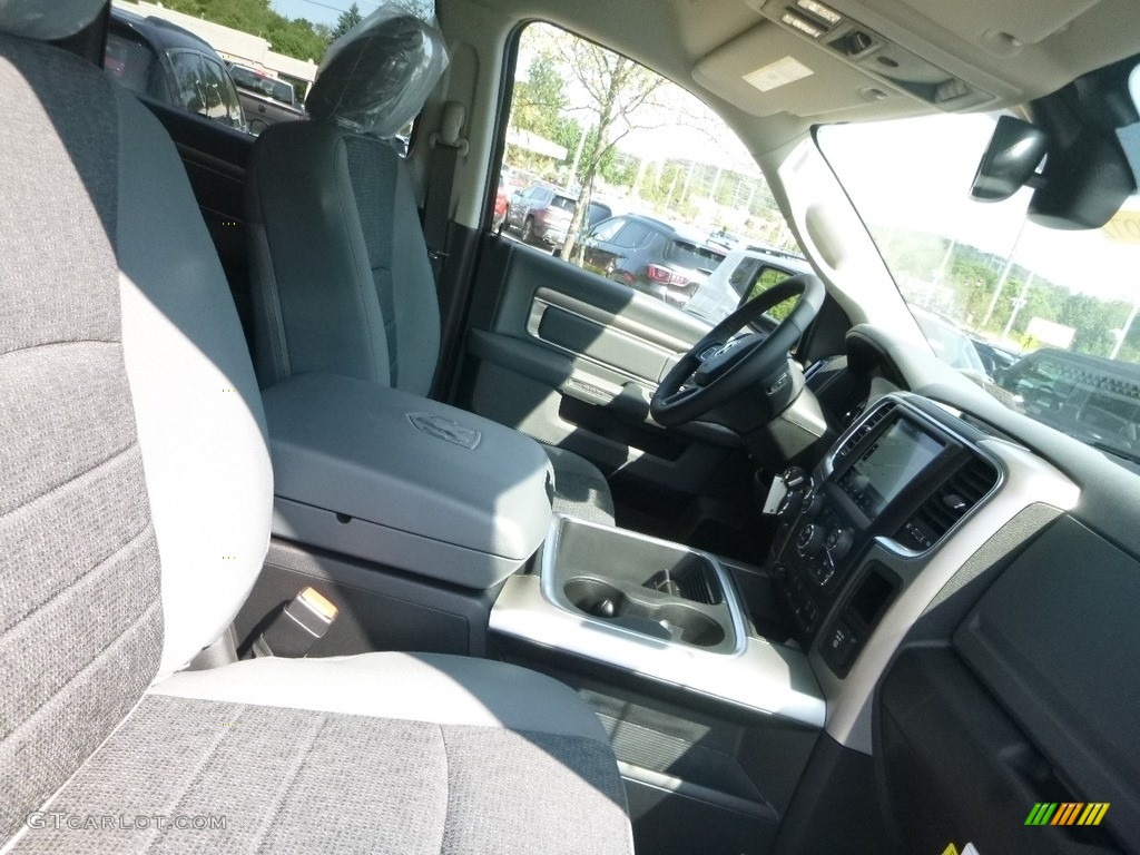 2019 1500 Classic Big Horn Crew Cab 4x4 - Granite Crystal Metallic / Black/Diesel Gray photo #10