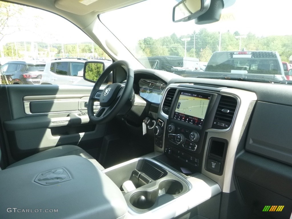 2019 1500 Classic Big Horn Crew Cab 4x4 - Granite Crystal Metallic / Black/Diesel Gray photo #11