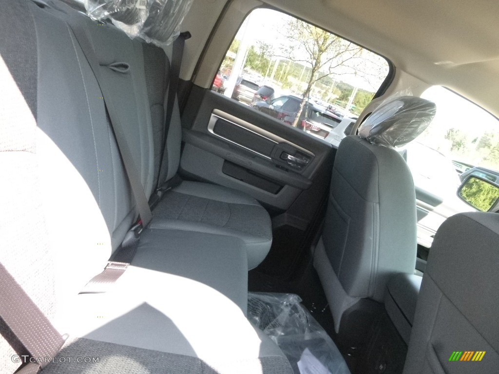 2019 1500 Classic Big Horn Crew Cab 4x4 - Granite Crystal Metallic / Black/Diesel Gray photo #12