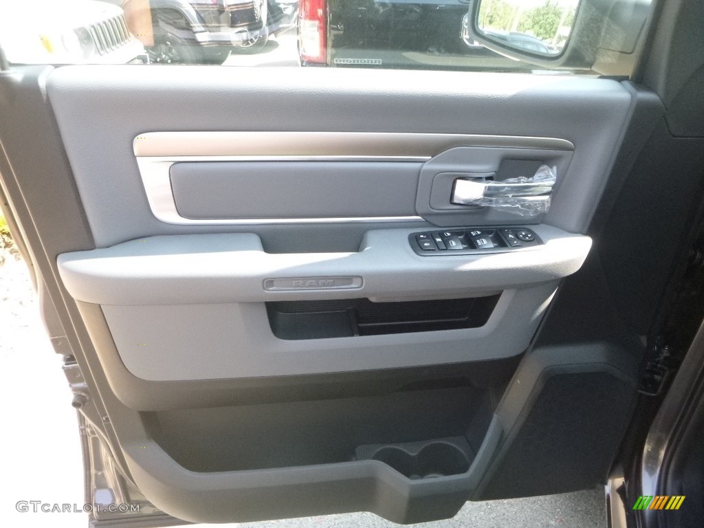 2019 1500 Classic Big Horn Crew Cab 4x4 - Granite Crystal Metallic / Black/Diesel Gray photo #14