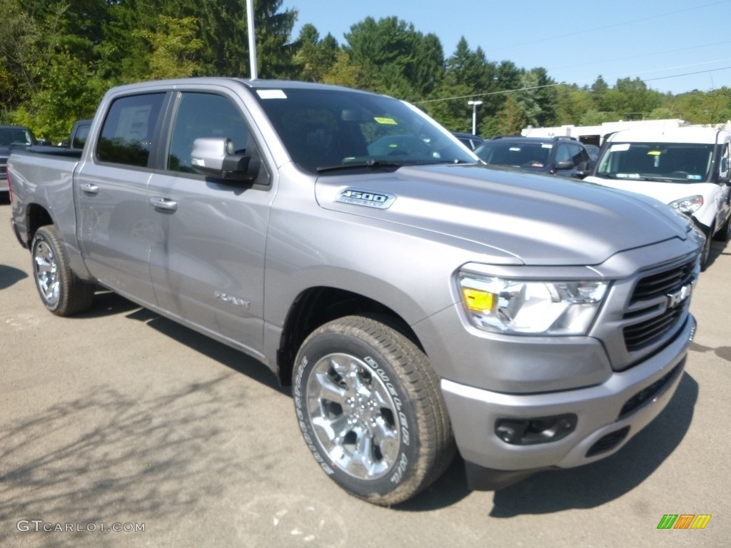 2019 1500 Big Horn Crew Cab 4x4 - Billett Silver Metallic / Black photo #8