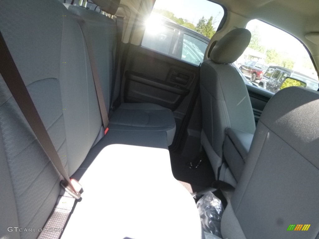 2019 1500 Classic Express Quad Cab 4x4 - Granite Crystal Metallic / Black/Diesel Gray photo #11
