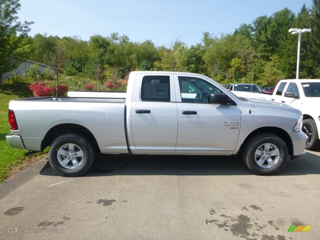 2019 1500 Classic Express Quad Cab 4x4 - Bright Silver Metallic / Black/Diesel Gray photo #4