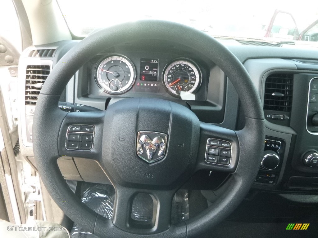 2019 1500 Classic Express Quad Cab 4x4 - Bright Silver Metallic / Black/Diesel Gray photo #20