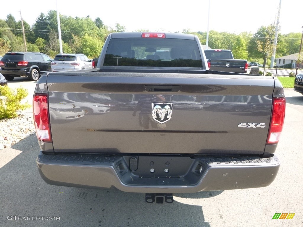 2019 1500 Classic Express Quad Cab 4x4 - Granite Crystal Metallic / Black/Diesel Gray photo #3