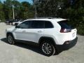 Bright White - Cherokee Latitude Plus Photo No. 3