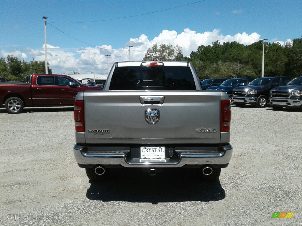 2019 1500 Laramie Crew Cab 4x4 - Billett Silver Metallic / Black photo #4