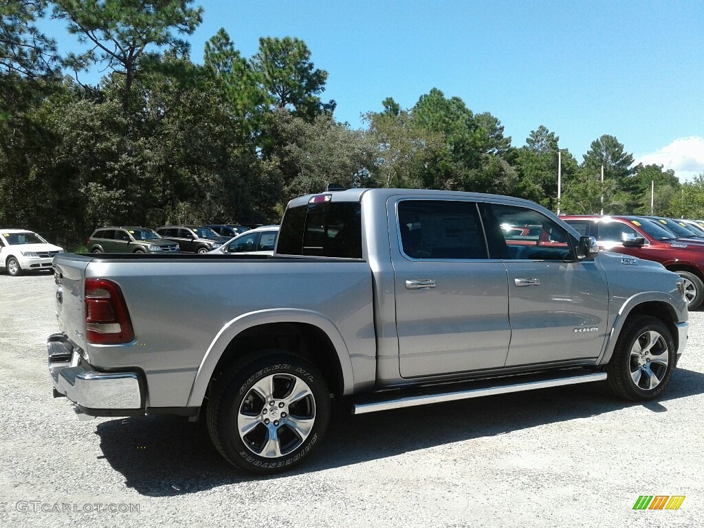 2019 1500 Laramie Crew Cab 4x4 - Billett Silver Metallic / Black photo #5