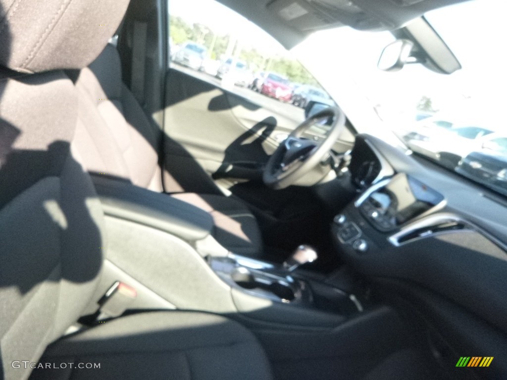 2018 Malibu LT - Summit White / Jet Black photo #10