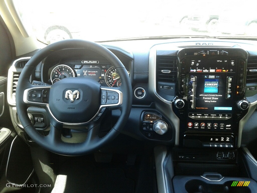 2019 1500 Laramie Crew Cab 4x4 - Billett Silver Metallic / Black photo #13