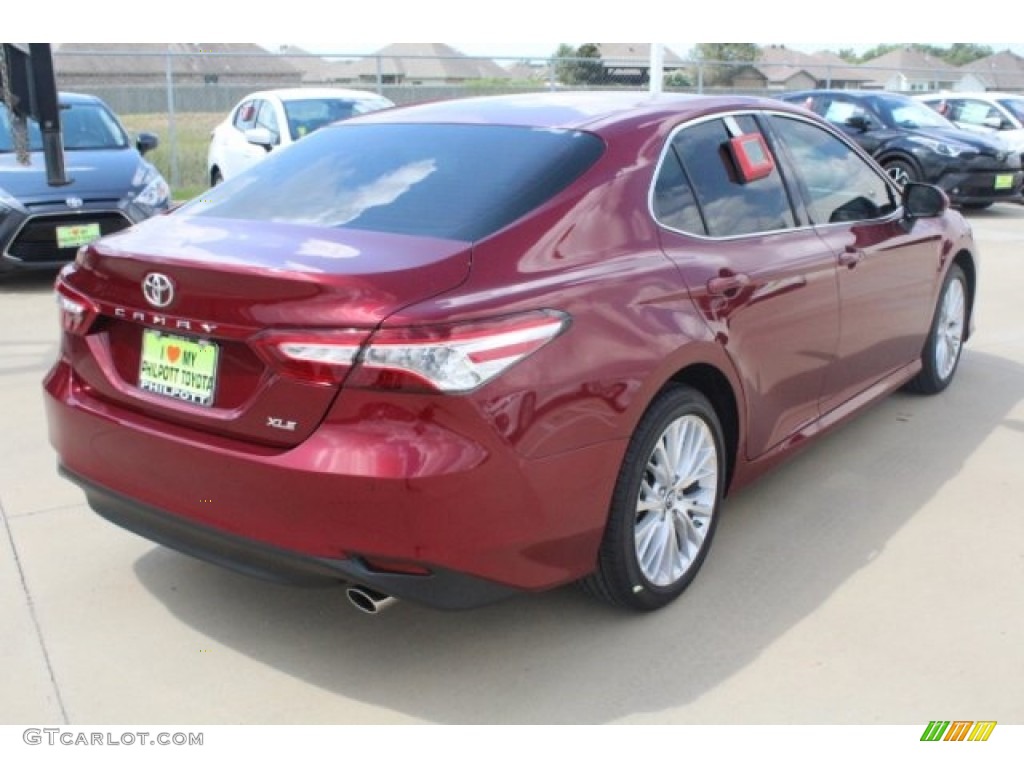 2018 Camry XLE - Ruby Flare Pearl / Black photo #8