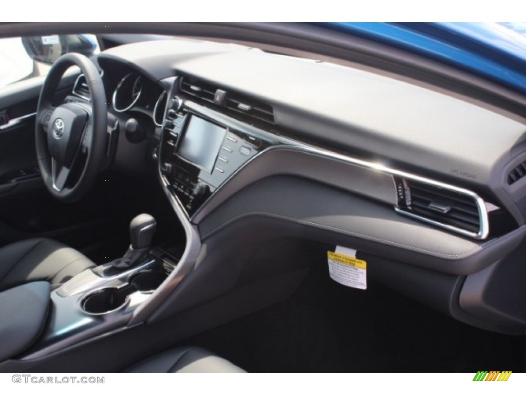 2018 Camry SE - Blue Streak Metallic / Black photo #31