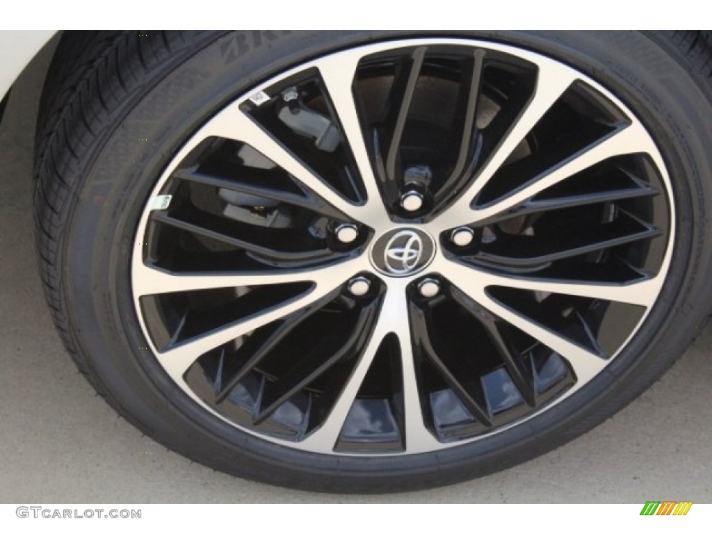 2018 Camry SE - Celestial Silver Metallic / Black photo #9