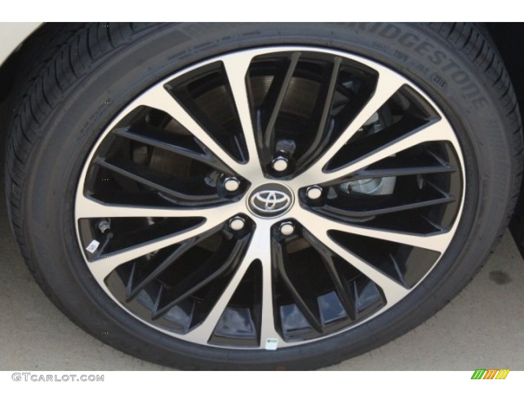 2018 Camry SE - Celestial Silver Metallic / Black photo #10