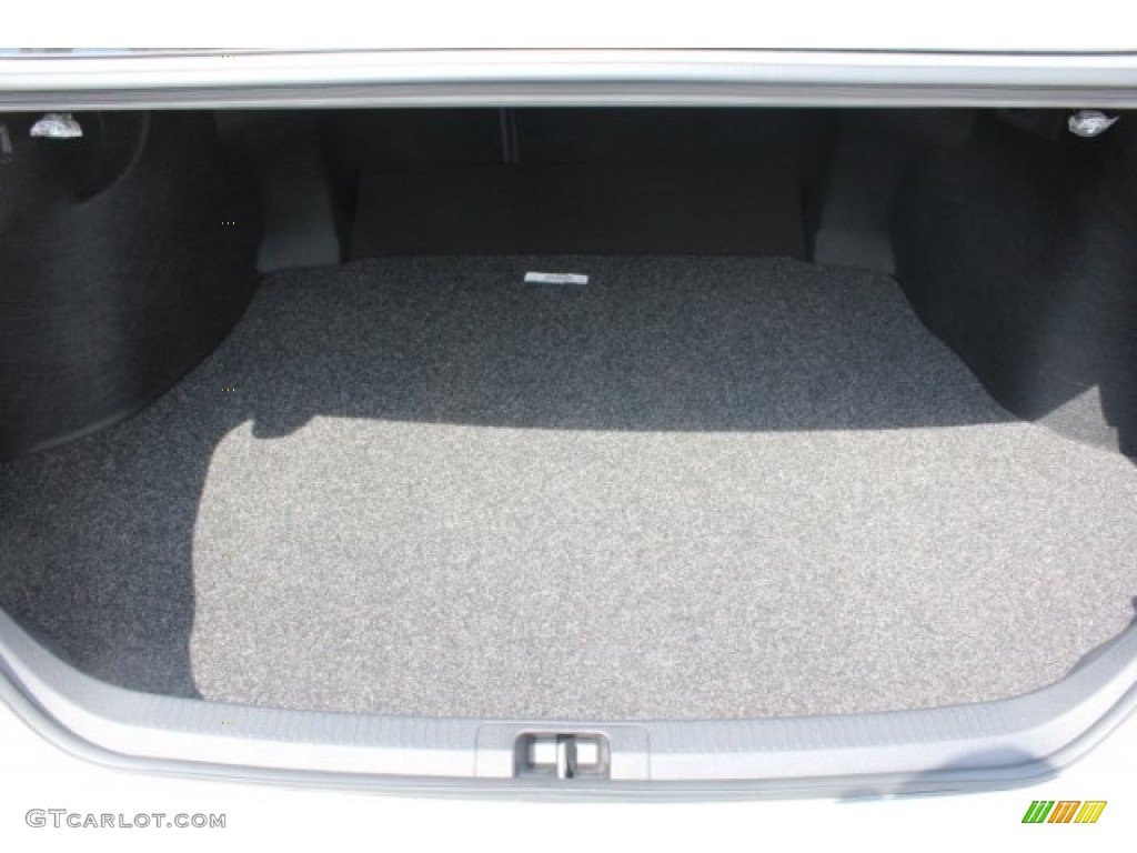 2018 Camry SE - Celestial Silver Metallic / Black photo #26