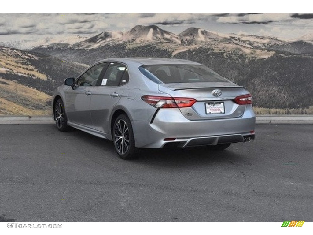 2018 Camry LE - Celestial Silver Metallic / Black photo #3