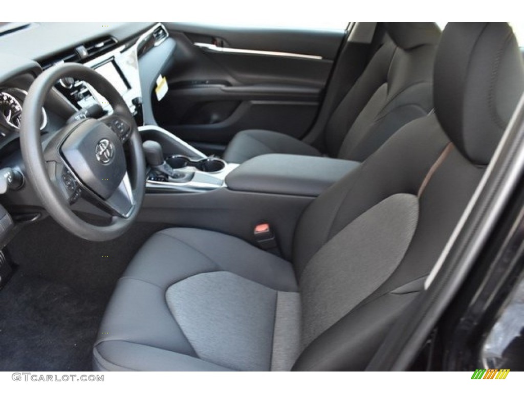 2018 Camry LE - Midnight Black Metallic / Black photo #6