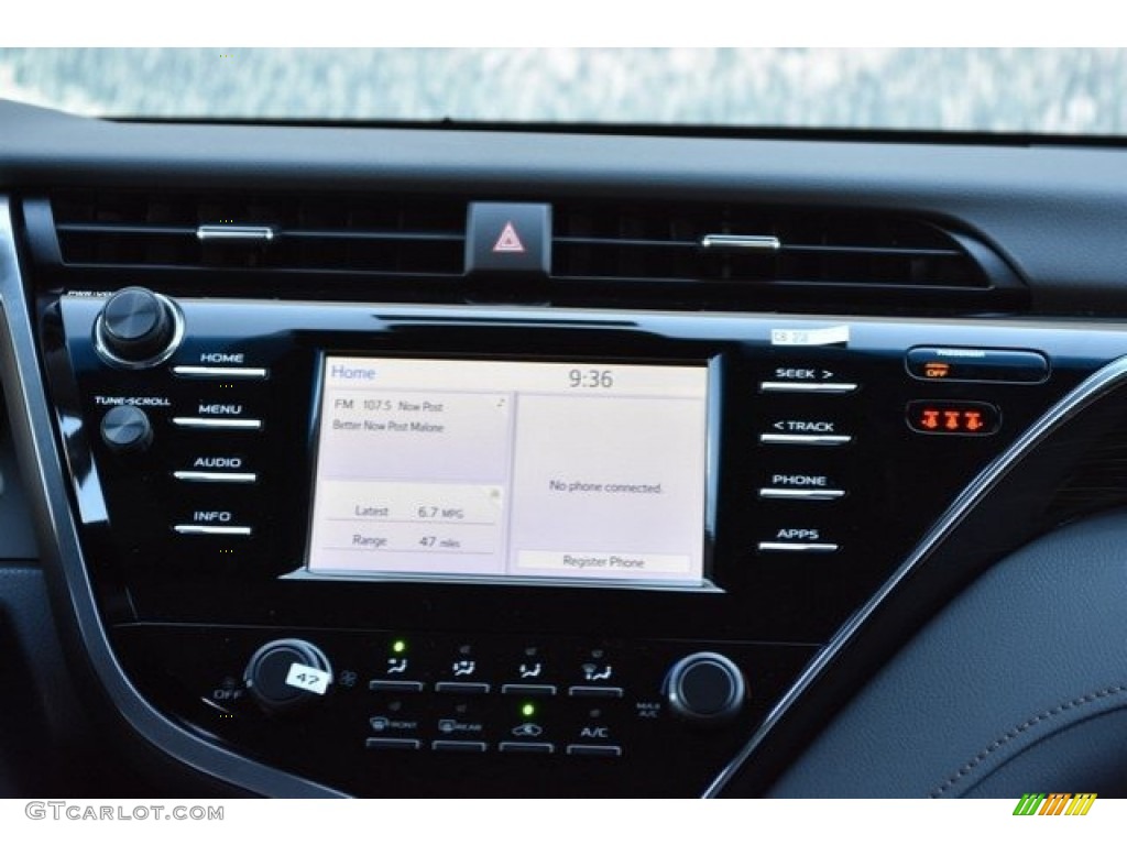 2018 Camry LE - Midnight Black Metallic / Black photo #10