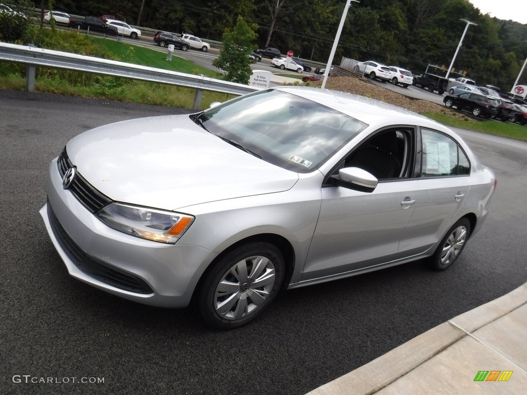 2012 Jetta SE Sedan - Moonrock Silver Metallic / Titan Black photo #3