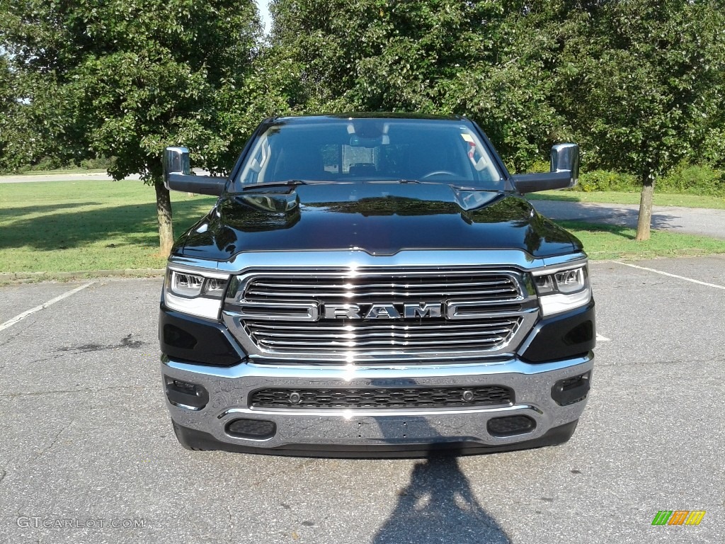 2019 1500 Laramie Crew Cab - Diamond Black Crystal Pearl / Black photo #3