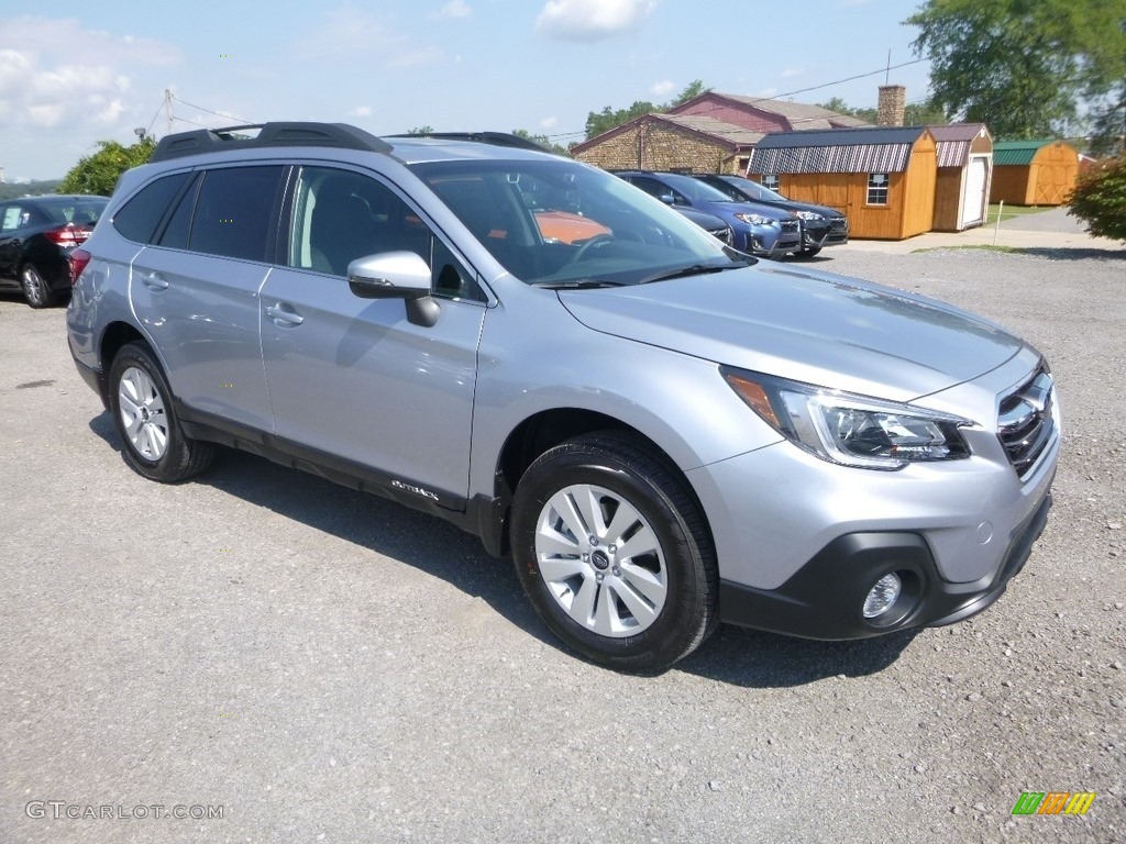 Ice Silver Metallic 2019 Subaru Outback 2.5i Premium Exterior Photo #129501636
