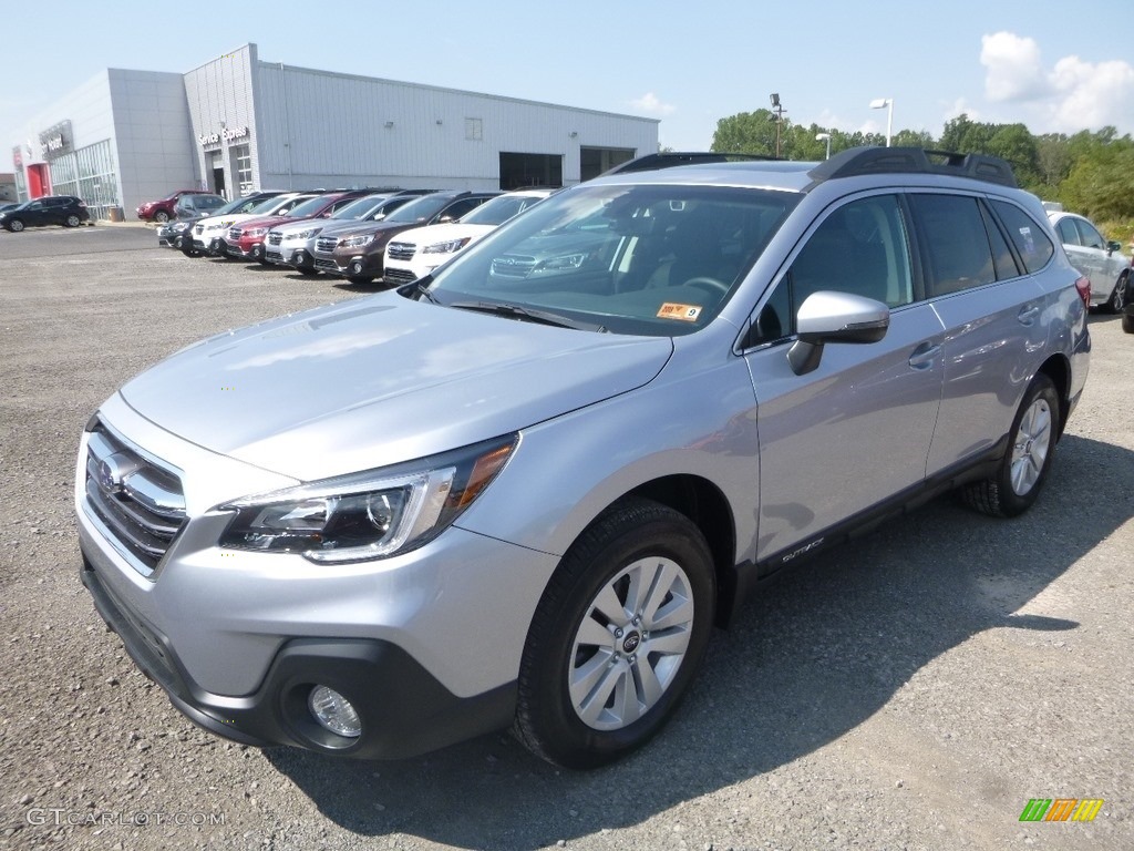 2019 Outback 2.5i Premium - Ice Silver Metallic / Slate Black photo #8