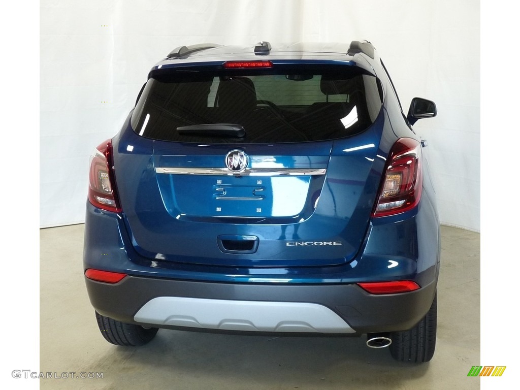 2019 Encore Preferred - Deep Azure Metallic / Ebony photo #3