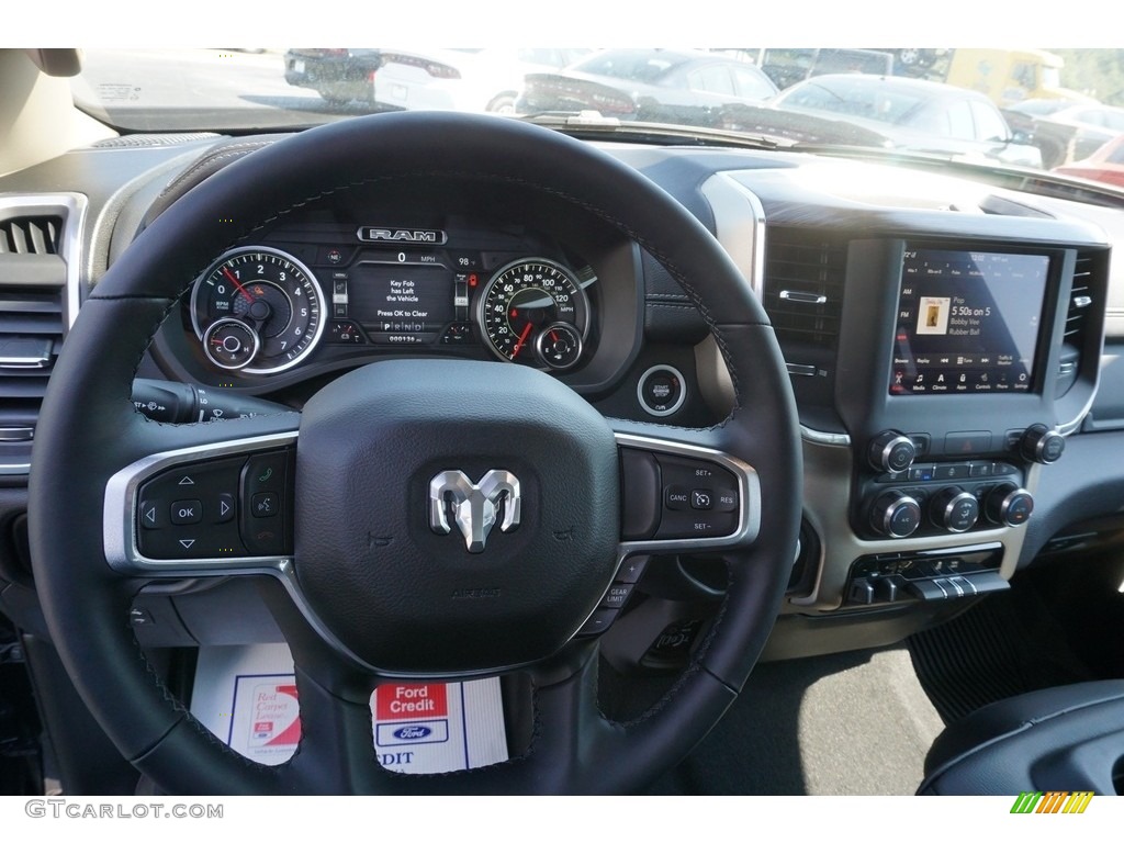 2019 1500 Laramie Crew Cab - Diamond Black Crystal Pearl / Black photo #5