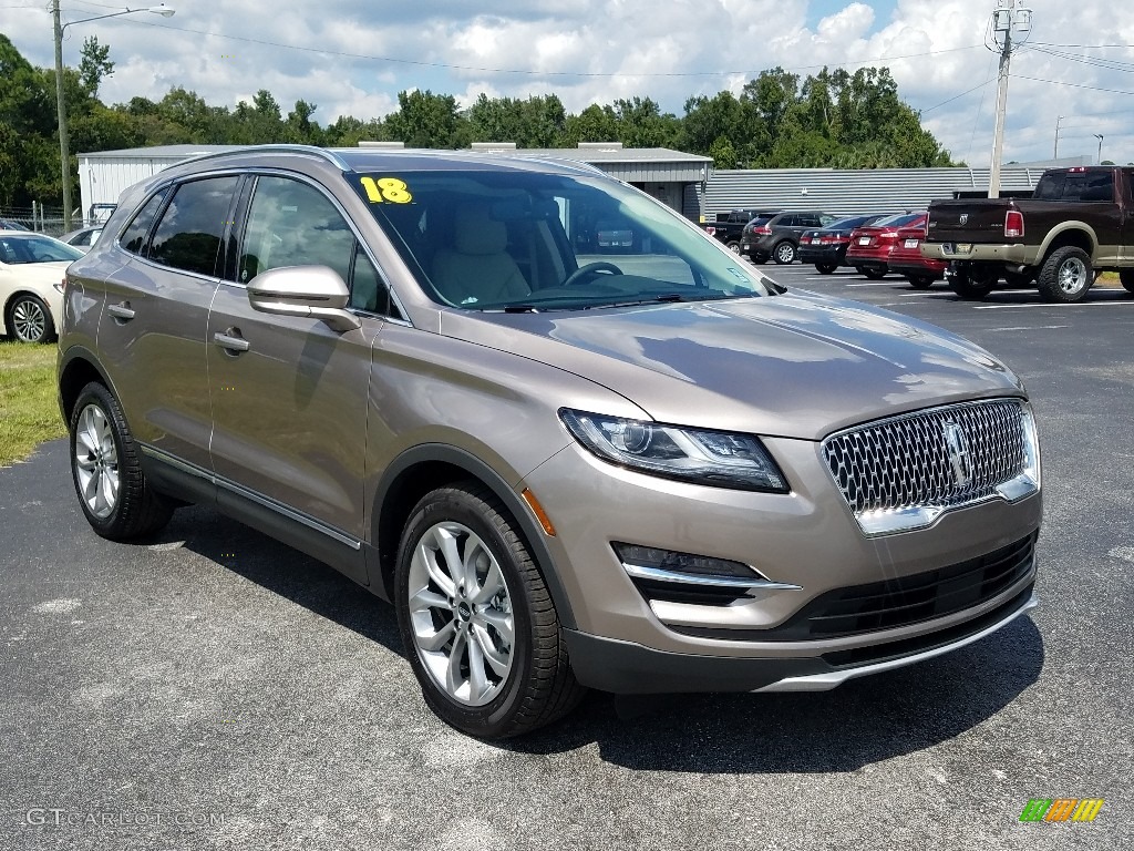 Iced Mocha Metallic 2019 Lincoln MKC Select Exterior Photo #129510130