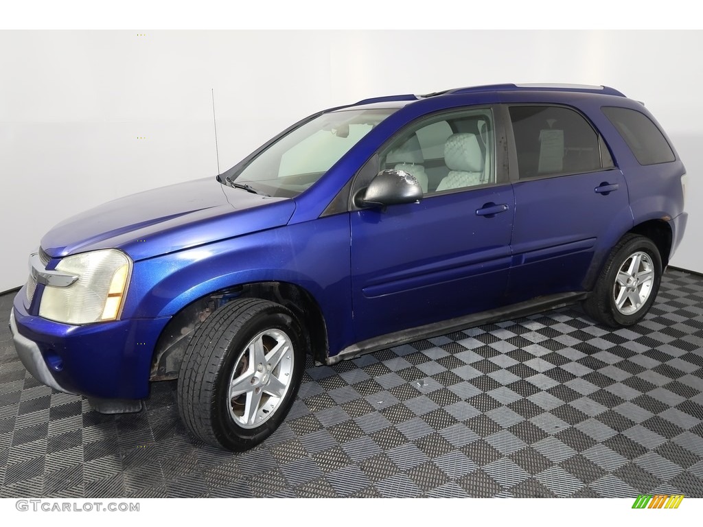 2005 Equinox LT AWD - Laser Blue Metallic / Light Gray photo #8