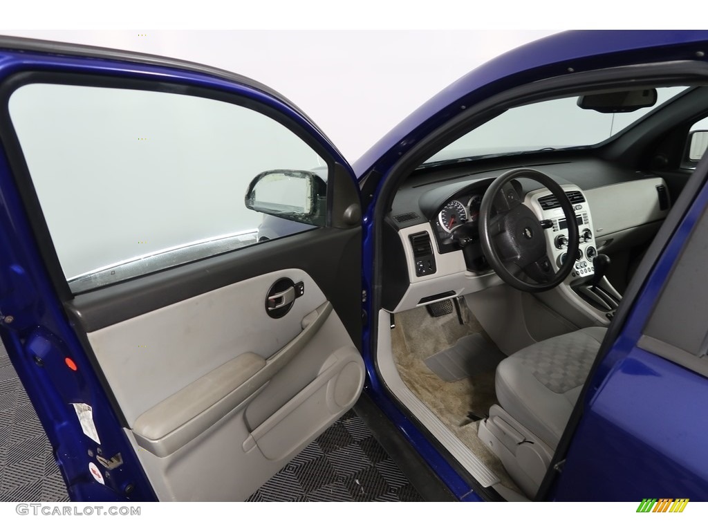 2005 Equinox LT AWD - Laser Blue Metallic / Light Gray photo #34