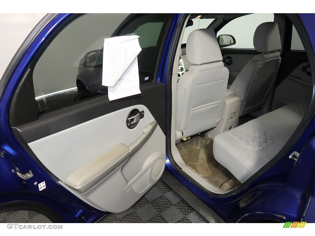 2005 Equinox LT AWD - Laser Blue Metallic / Light Gray photo #35