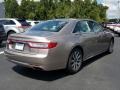 2018 Iced Mocha Lincoln Continental Premiere  photo #5