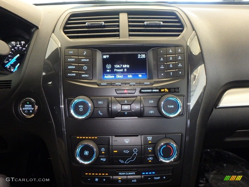 2018 Explorer XLT 4WD - Magnetic Metallic / Ebony Black photo #13