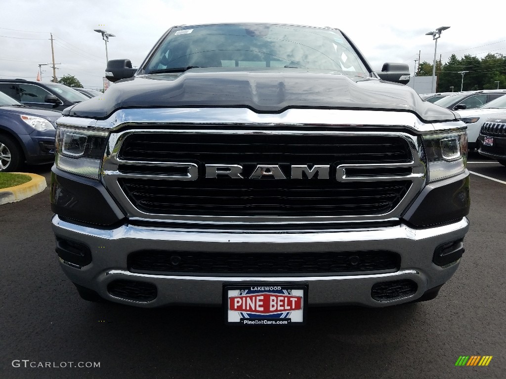 2019 1500 Big Horn Crew Cab 4x4 - Granite Crystal Metallic / Black photo #2