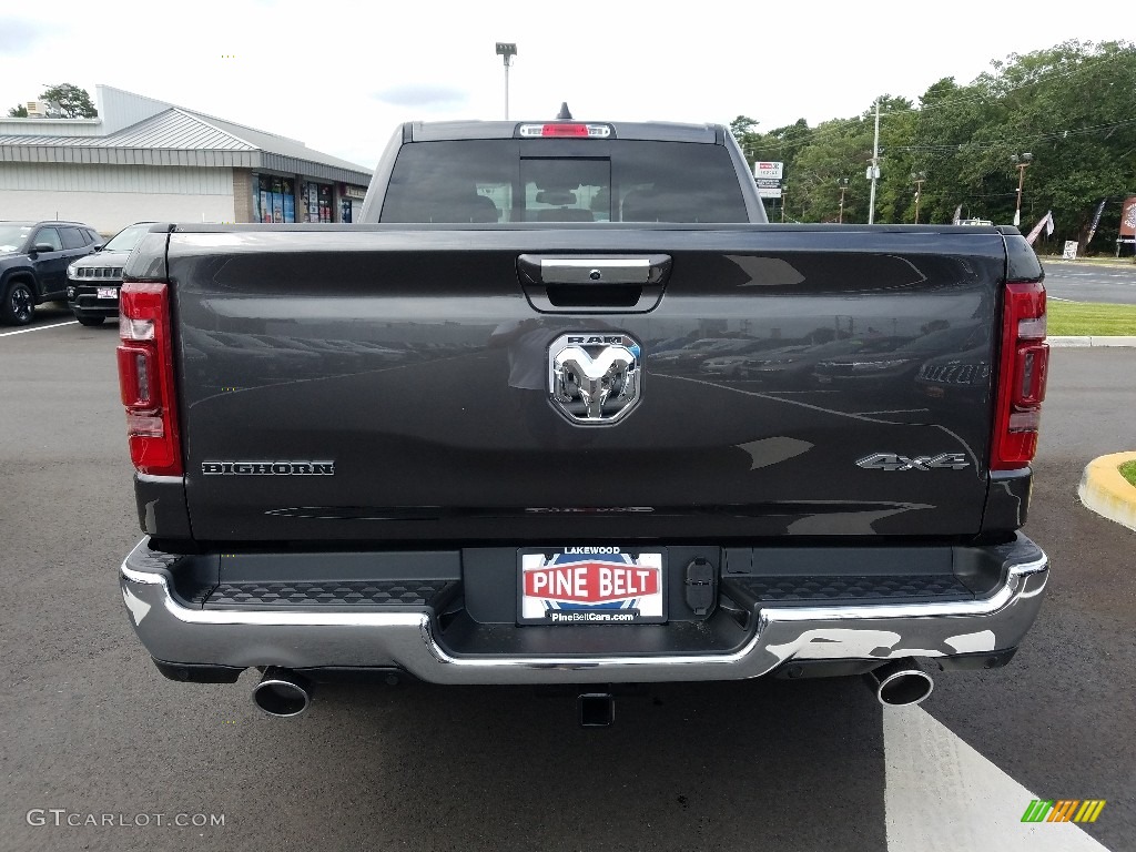 2019 1500 Big Horn Crew Cab 4x4 - Granite Crystal Metallic / Black photo #5