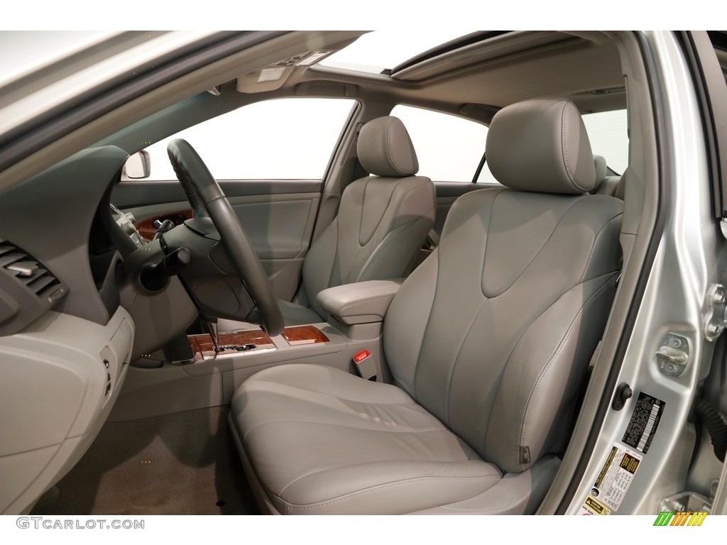 2009 Camry XLE - Classic Silver Metallic / Ash photo #6